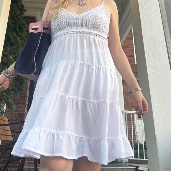 Bluenotes Dresses & Skirts - 🩵3/$20🩵 TIERED CROCHET WHITE FLOWY SUN DRESS